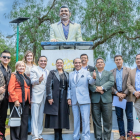 La plazoleta Don Medardo y sus Players fue inaugurada como homenaje al músico lojano Ángel Medardo Luzuriaga.