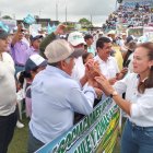 Arribo de la prefecta Aguiñaga al estado Los Daulis