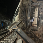 Dos trenes se descarrilaron en España cobrando varias víctimas.