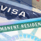 Estados Unidos actualizó los requisitos para obtener la residencia permanente mediante el matrimonio.