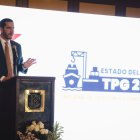El ministro de Transporte, Roberto Luque, en el evento donde la TPG dio a conocer su informe 2026.
