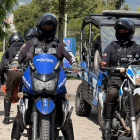 Agentes de la Policía Nacional del Ecuador durante el operativo en Quito