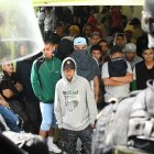integrantes de la Mara Salvatrucha durante una requisa al interior de la Cárcel de Pavoncito, en Fraijanes (Guatemala).