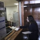 La asambleísta oficialista de ADN, Camila León, presentó una propuesta de reformas para que sancione penalmente a quienes critican a funcionarios públicos.