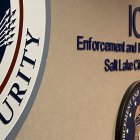 El ecuatoriano Adrián Conejo y su hijo Liam, de 5 años, está detenidos en un Centro de detención de inmigrantes del ICE, confirmó la Cancillería.