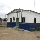 Hasta esta Unidad de Policía Comunitaria (UPC) llegó una decena de hombres armados para atacar a los uniformados.