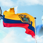 En Ecuador, una vez más se vuelve a hablar de tercera vía política, frente a correísmo y noboísmo.