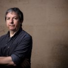 En el acta del jurado consta que David Toscana “ofrece una lectura simbólica, casi mítica, sobre la guerra, el poder y la resistencia”.