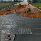 Trabajos de la Prefectura en las vías de acceso al Quinto Puente
