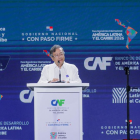 Intervención oficial durante el Foro Económico Internacional América Latina y el Caribe 2026, marcado por tensiones diplomáticas.