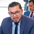 Blasco Luna advierte que proyectos energéticos podrían favorecer al sector privado.