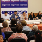 Editores de Diario EXPRESO dialogan con suscriptores en el aniversario de la Sala Editorial, un espacio que reafirma el compromiso con el periodismo participativo y la escucha activa.