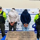 Dos ciudadanos extranjeros fueron detenidos por el robo de la placa.