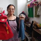 El arte se convierte en una herramienta de integración social durante los talleres que se desarrollan en la escuela.