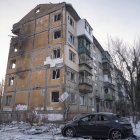 El lugar de un ataque con un dron ruso contra un edificio residencial de cinco pisos en Kiev, Ucrania, el 3 de febrero de 2026, en medio de la invasión rusa.