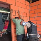 La Policía Nacional detuvo en Sevilla de Oro, en la provincia de Azuay, a Queró Ulacio Duglas Elieser, conocido como alias Duggie.