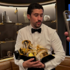 En los 68 años de historia de los Grammy, Bad Bunny fue el primer artista en ganar en la categoría de Mejor Álbum del Año con un disco totalmente en español.