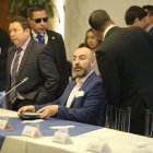 Mario Godoy, presidente del Consejo de la Judicatura, y su abogado, Stalin Raza.