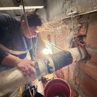 Daño estructural en el techo del hospital Monte Sinai causó caída de material sobre áreas de atención