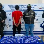 Policía aprehende a presunto miembro de Los Lobos con droga en el centro de Quito
