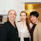 Ghislaine Maxwell en un evento social realizado años antes de su juicio por el caso Epstein.