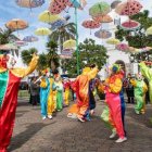 La agenda incluye conciertos, corsos y celebraciones barriales.