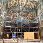 El "Juicio Final" de Miguel Ángel, la obra cumbre que preside el altar de la Capilla Sixtina en el Vaticano.