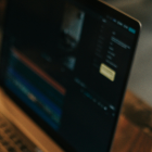 Referencial. Reunión telemática durante la madrugada para elegir un nuevo reemplazo.