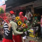 Mercado de las Flores en Guayaquil amplía horario por San Valentín.