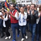 La autoridades seccionales de la evolución Ciudadana, en compañía de sus asambleístas, encabezaron la marcha en Quito.