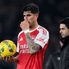 Piero Hincapié, defensor ecuatoriano del Arsenal.