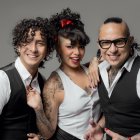 Complicaos. José Emilio Granda, Nathaly Echeverría y José Granda (papá de José Emilio) se presentaron en Indonesia en 2025, en el International Seminar and Workshop in Aesthetic Medicine.