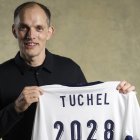 El técnico francés amplió su contrato con la selección inglesa de fútbol.