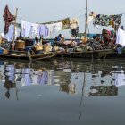 La barriada flotante de Makoko, llamada "la Venecia de Nigeria", se considera el mayor asentamiento informal flotante del mundo.