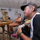 La IA puede ser una herramienta que fomente la conversación con los adultos mayores y les ayude a reactivar recuerdos, indican los investigadores.