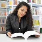 Ecuador amplía convocatoria para 150.000 becas gratuitas de inglés en línea