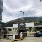 Residentes de Los Olivos II, en el sector de Los Ceibos, expresaron preocupación por los controles de seguridad en la garita de acceso a la ciudadela.