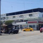 Varios trabajadores del hospital del IESS (Instituto Ecuatoriano de Seguridad Social), Teodoro Maldonado Carbo, han enfrentado atentados en los últimos años.