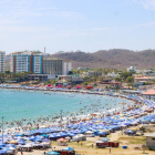 Las playas son unos de los destinos más visitados en feriado.