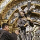 La procesión Jesús del Gran Poder es una de las mayores celebraciones religiosas que concentra a los fieles católicos.