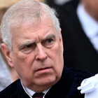 El expríncipe Andrés enfrenta acusaciones por su vínculo con Jeffrey Epstein, en medio de una nueva crisis para la Casa Real británica