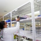 Referencial. La convocatoria autoriza la adquisición urgente de medicamentos, dispositivos médicos y bienes estratégicos.