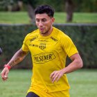 Joao Rojas entrenando en Quito en la pretemporada 2026.