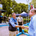 Según informó Álex Anchundia, gerente de Segura EP (a la izquierda en la foto), la entidad pondrá a disposición equipos, infraestructura y personal para que las labores policiales se realicen de manera más eficiente.