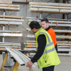 Supervisión de materiales en jornada extendida: controles de calidad y organización en turnos de 12 horas.