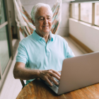 Adultos mayores y personas con discapacidad pueden exigir al SRI la devolución del IVA.