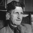 George Orwell fue novelista, periodista, ensayista y crítico británico nacido en la India