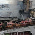 El incendio en el edificio se extendió rápidamente la mañana del 11 de febrero.