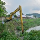 La prefecta Marcela Aguiñaga dispuso el trabajo de maquinarias en Villa Club.