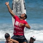 Jonathan 'El Gato Chila' triunfó en el regreso a las competencias oficiales.